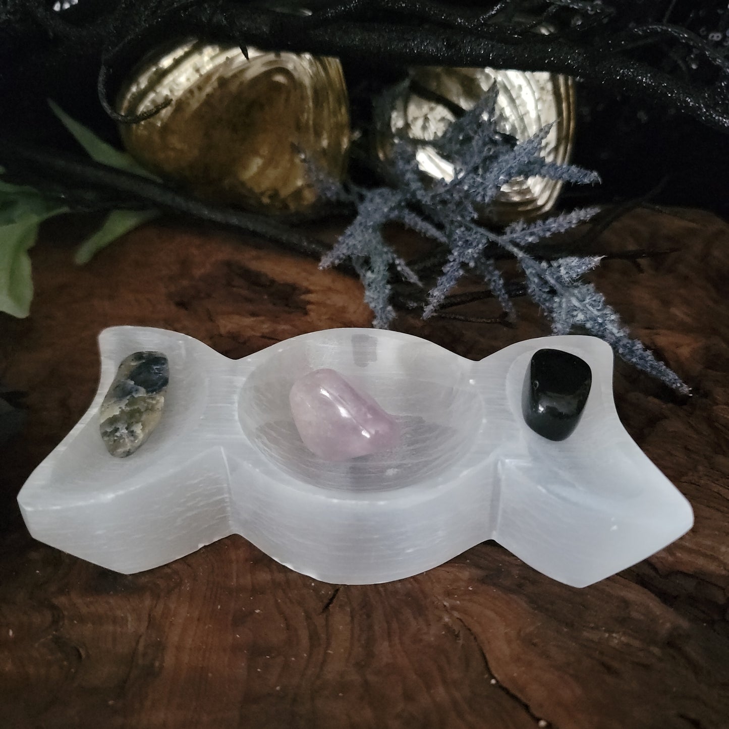 Selenite Triple Moon Offering Bowl – Hecate Altar Charging Dish