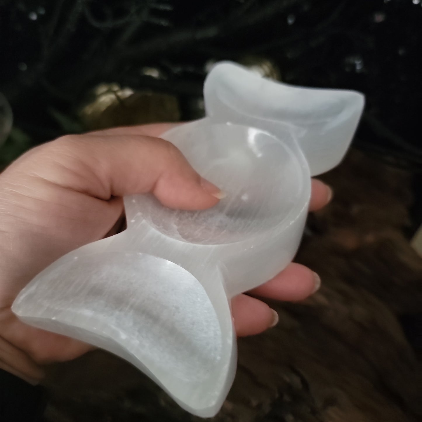 Selenite Triple Moon Offering Bowl – Hecate Altar Charging Dish