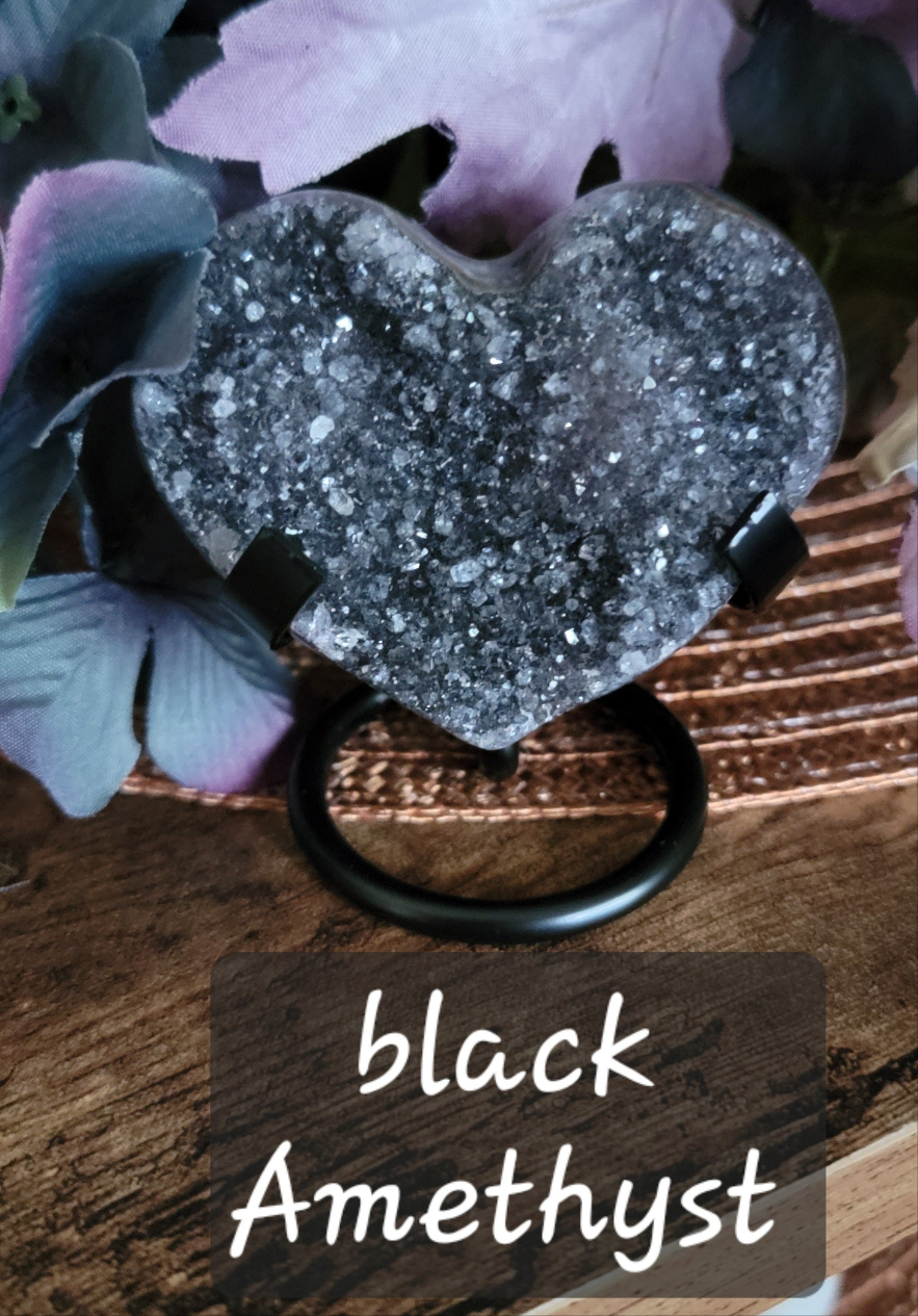 Brazilian Amethyst or Citrin Druzy Heart with Metal Stand – Crystal Home Decor