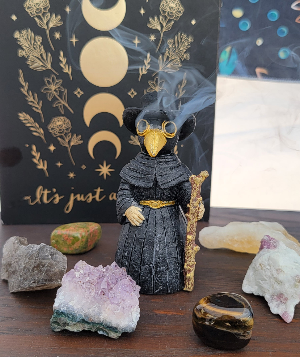 Plague Doctor Cone Incense Burner – Gothic Ritual Decor