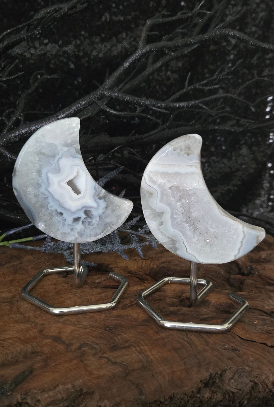 Druzy Agate Crescent Moon on Stand – Grounding Crystal Decor