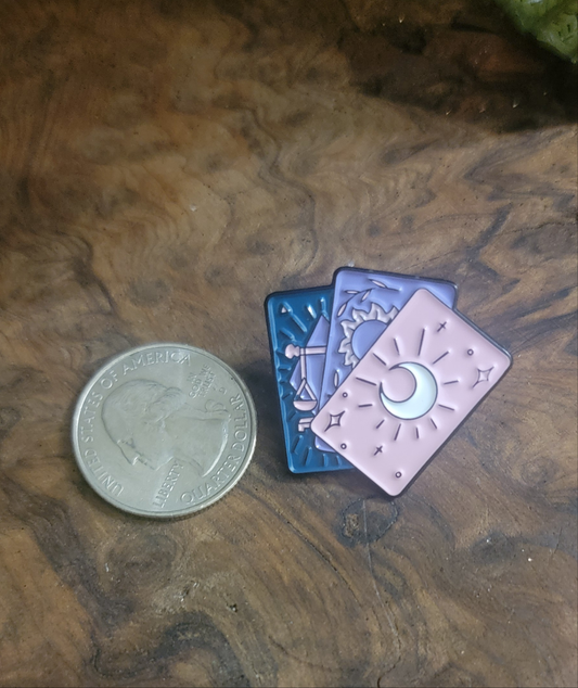 Tarot Spread Enamel Pin – Three Card Witchy Pin for Spiritual Readers