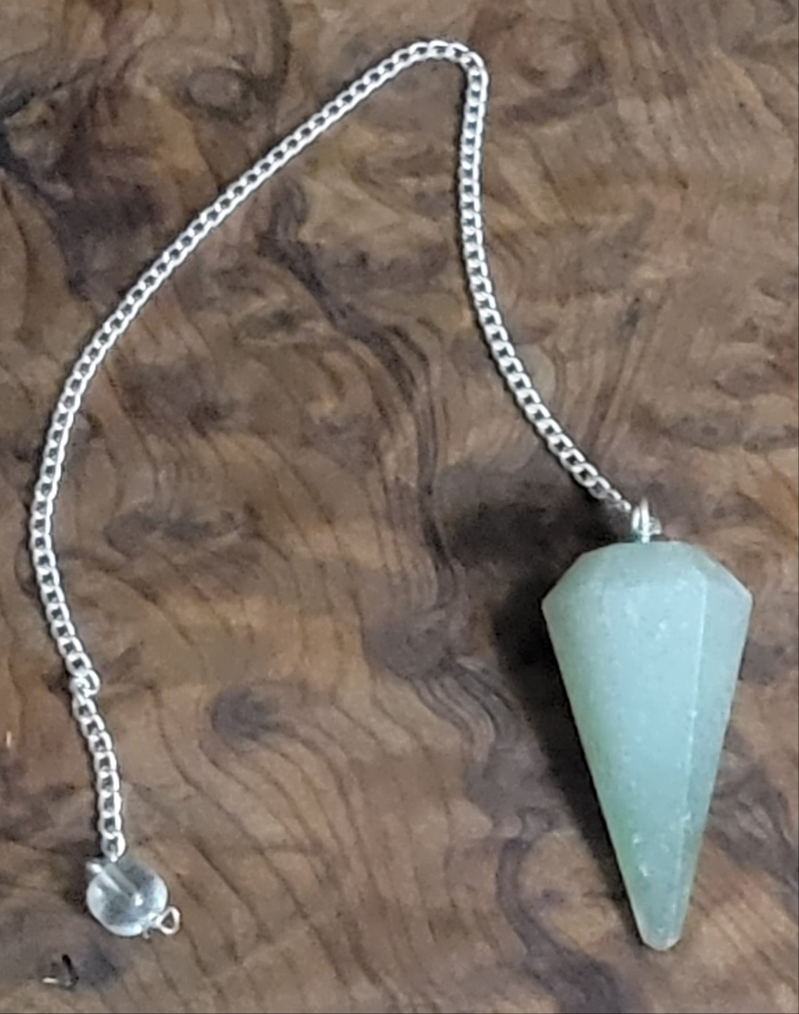 Green Aventurine Pendulum – Luck & Abundance Crystal for Divination & Chakra Healing