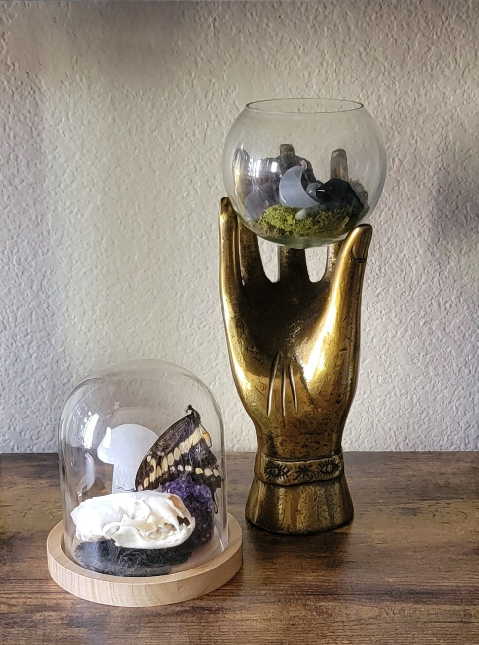 Mystic Hand Crystal Terrarium – Witchy Decor with Crystals, Moss & Intention Energy