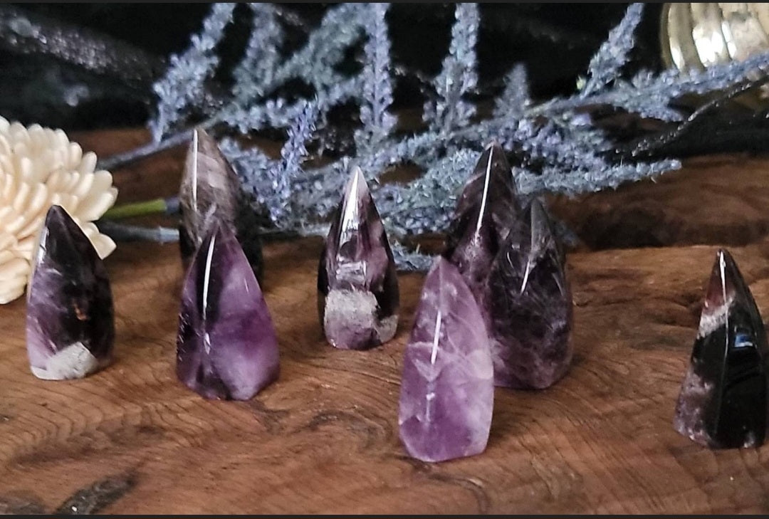 Midnight Purple Dark Amethyst Flame – Polished Crystal Flame for Intuition, Protection & Third Eye Activation