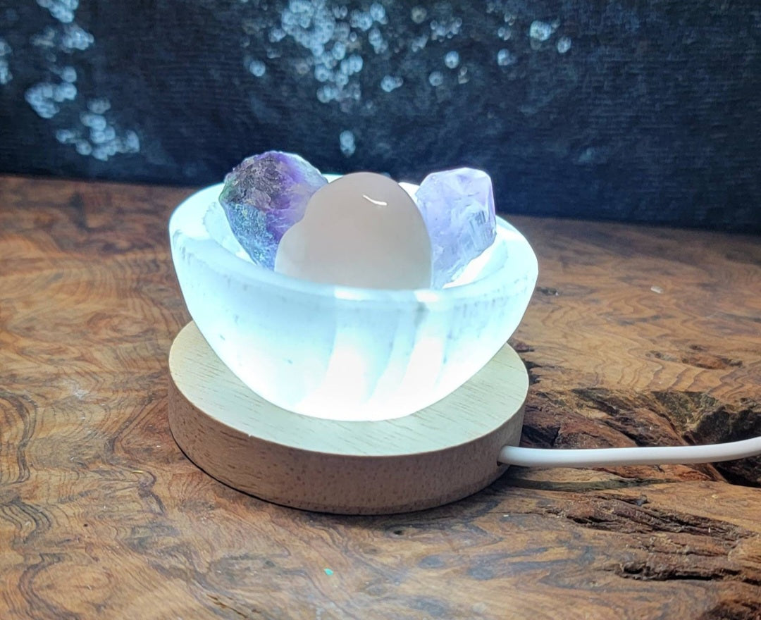 Sweet Dreams Crystal Night Light – Selenite, Amethyst & Rose Quartz