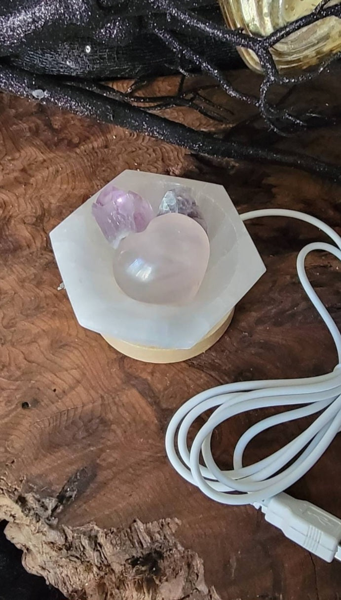 Sweet Dreams Crystal Night Light – Selenite, Amethyst & Rose Quartz
