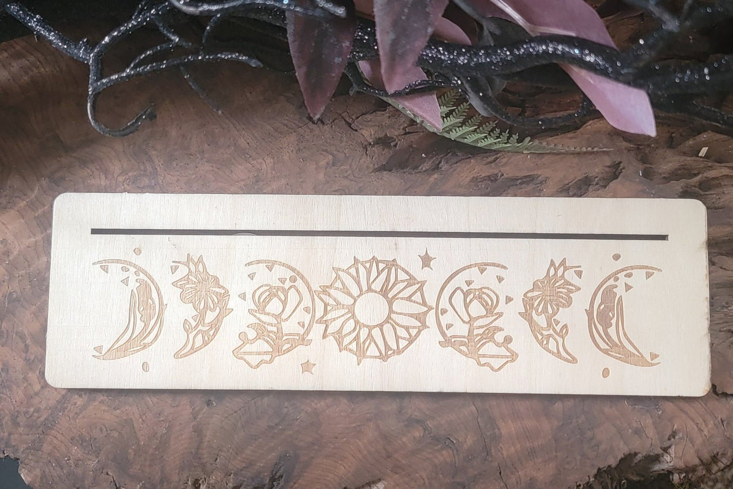 Triple Tarot Card Display Stand ā Engraved Lunar & Mystic Designs