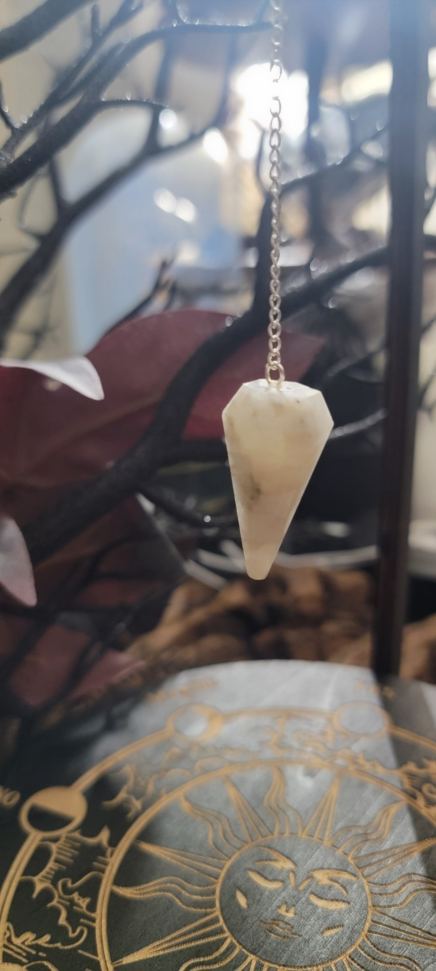 Moonstone Pendulum – Intuition & Feminine Energy Crystal for Divination & Chakra Healing