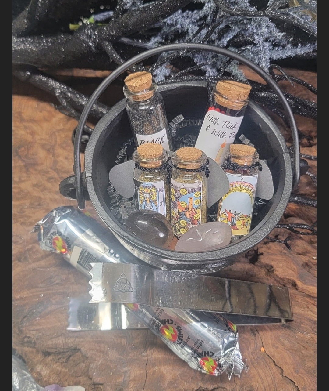 Starter Witch Cast Iron Cauldron kit - Beginner Spell kit Cast Iron with Crystals & Spell Tools