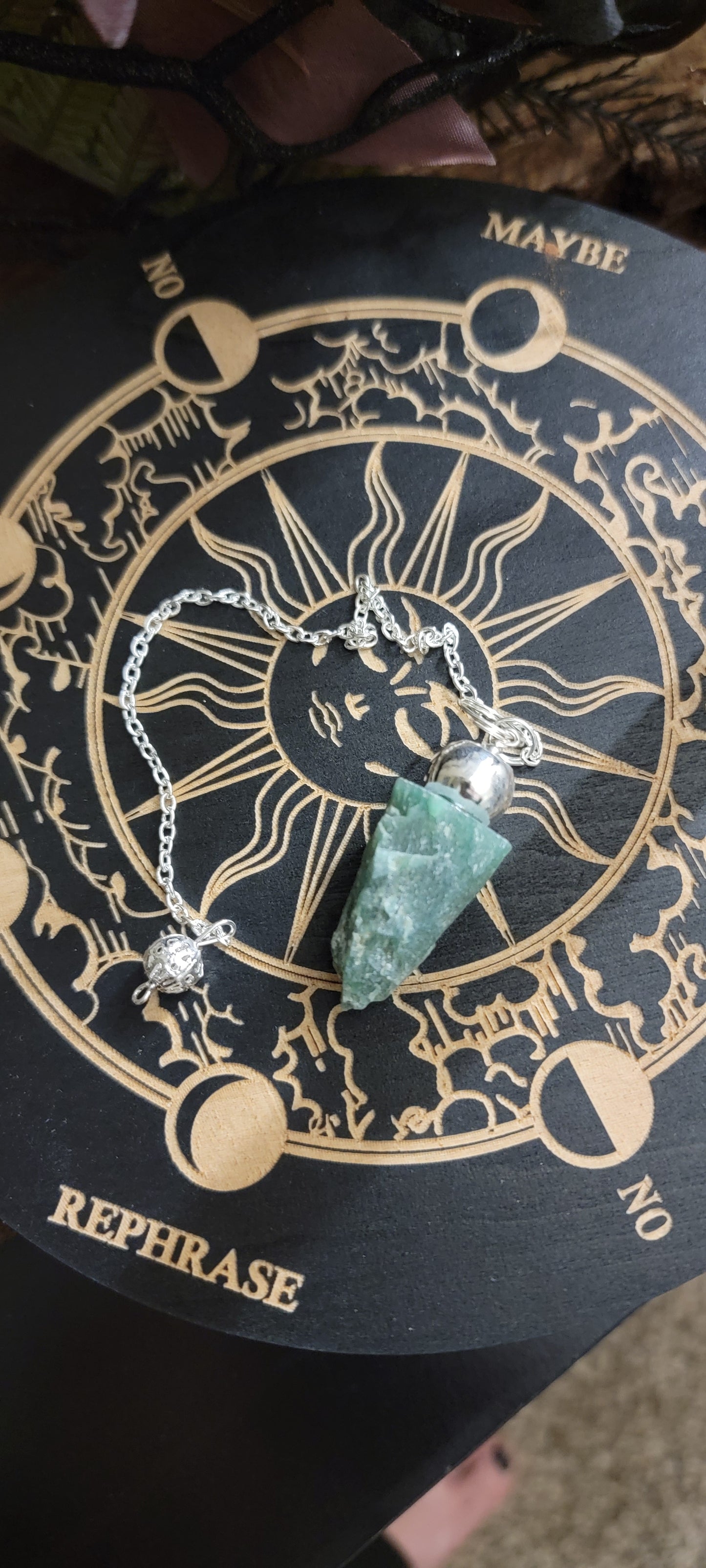 Green Aventurine Pendulum – Luck & Abundance Crystal for Divination & Chakra Healing