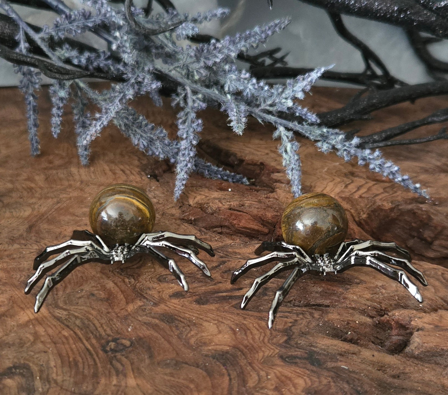 Crystal & Metal Spider — Tiger’s Eye or Agate | Protection & Luck