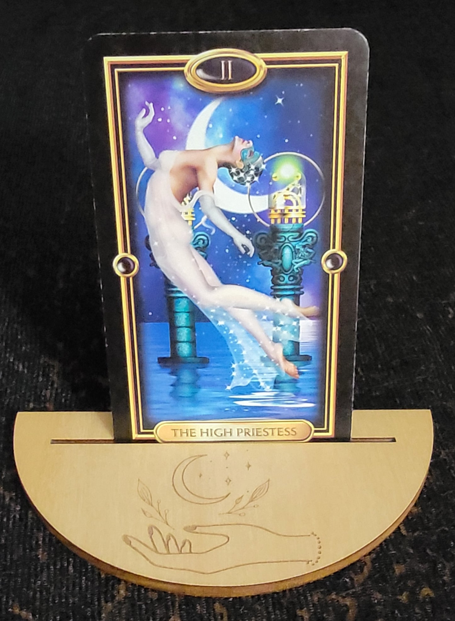 Night Gardner Single Card Tarot Holder – Wooden Stand for Daily Draws, Altar Decor & Intentions