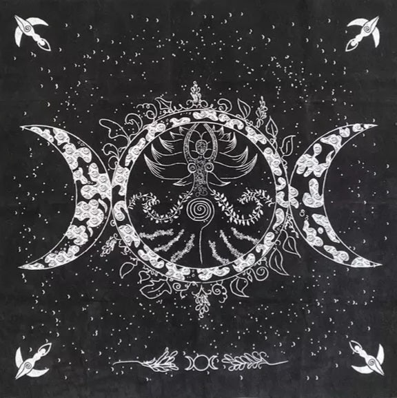 Triple Moon Goddess Tarot Cloth – Wiccan Altar Mat with Moon Phases Symbol