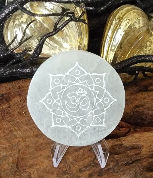 OM Yoga Selenite Plate, Yoga Selenite Crystal Grid, Selenite Lotus Flower, Lotus Crystal Grid, Lotus Flower Selenite Plate