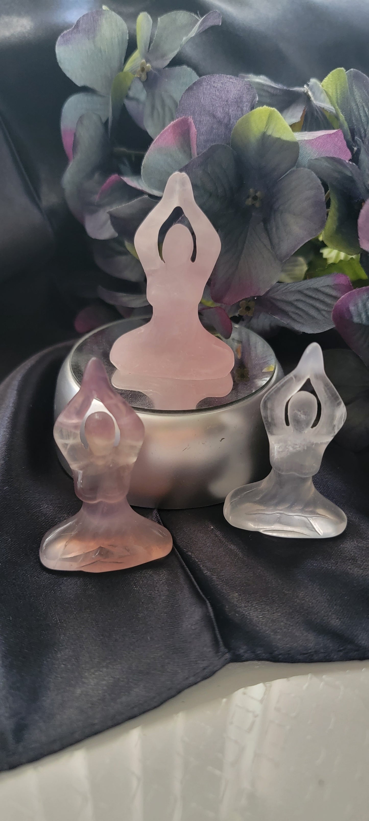 Crystal Yoga, Crystal Yogi, Crystal Meditation,  Rose quartz yogi, rose quartz yoga, Crystal Goddess, meditation goddess