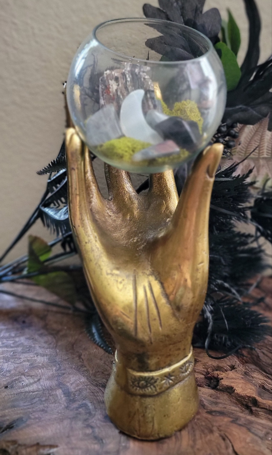 Mystic Hand Crystal Terrarium – Protection Crystal Themed Decor with Selenite Moon & Energy-Clearing Crystals