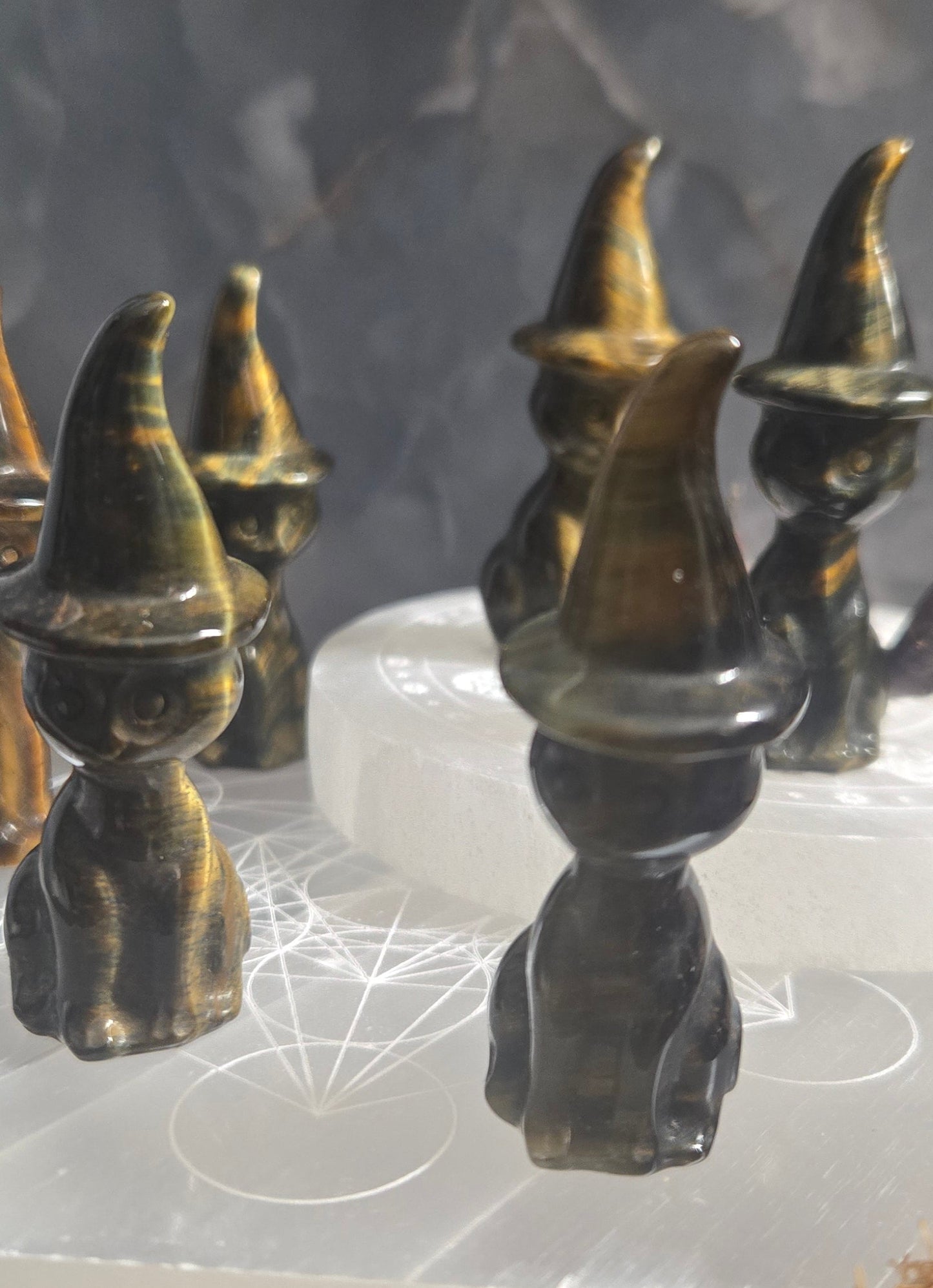 Cat in a Witch Hat Tiger's Eye Crystal carving, Witchy Cat carved crystal