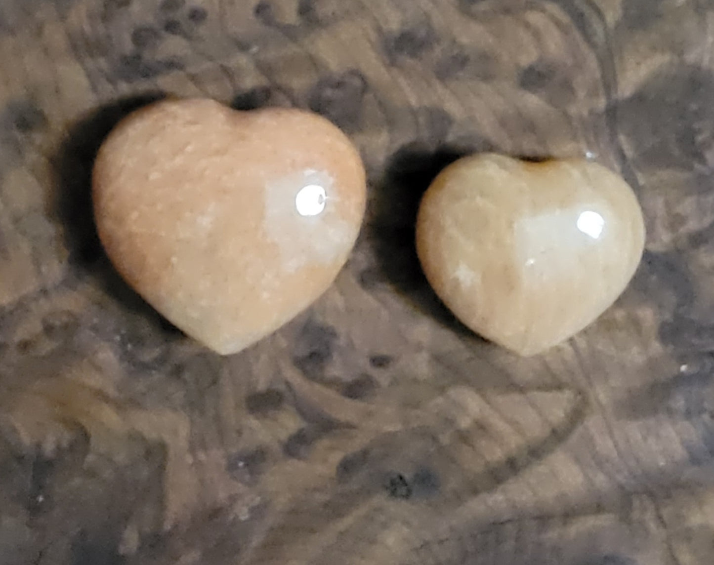 Peach Moonstone Heart 1"