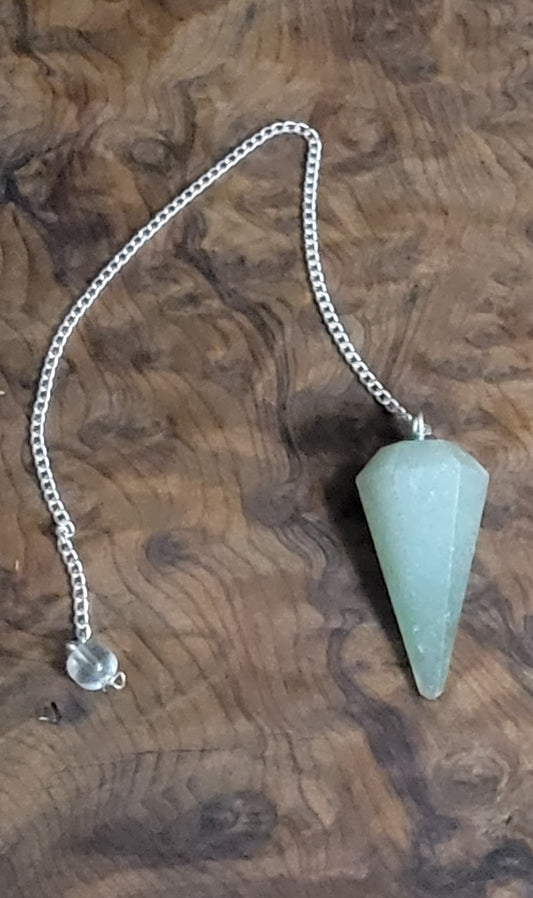 Smooth pointed green Aventurine, crystal pendulum on a chrome chain