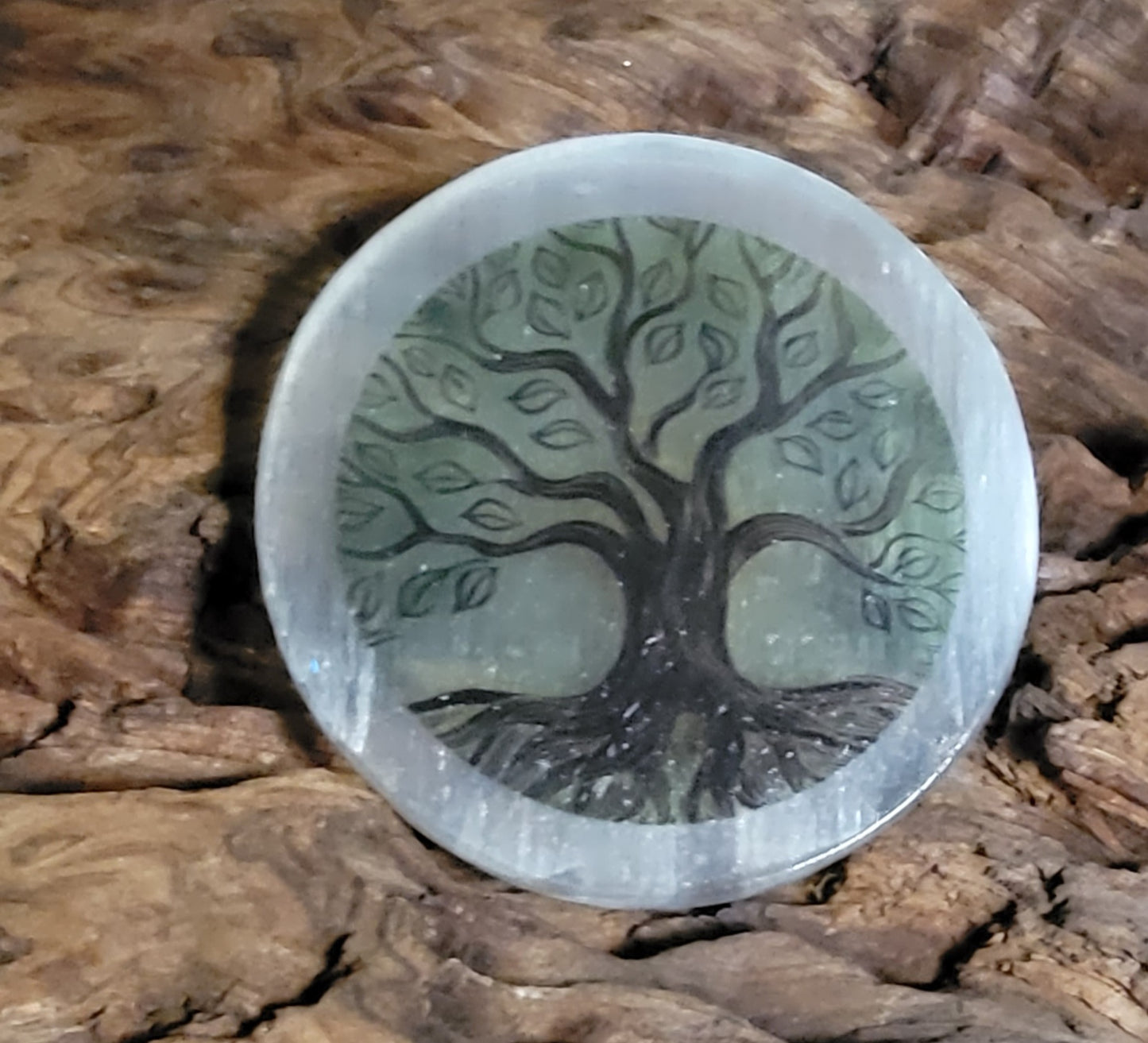 Selenite plate Painted with a tree of life with green leaves