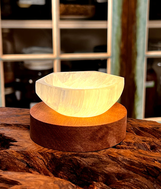 Small hexagon selenite bowl